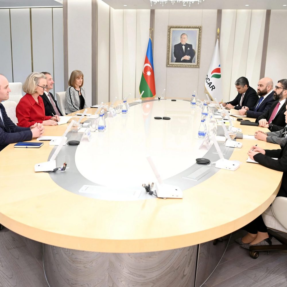 Präsident von SOCAR trifft Vizepräsidenten der ExxonMobil Corporation für Globale Exploration und Neue Projekte