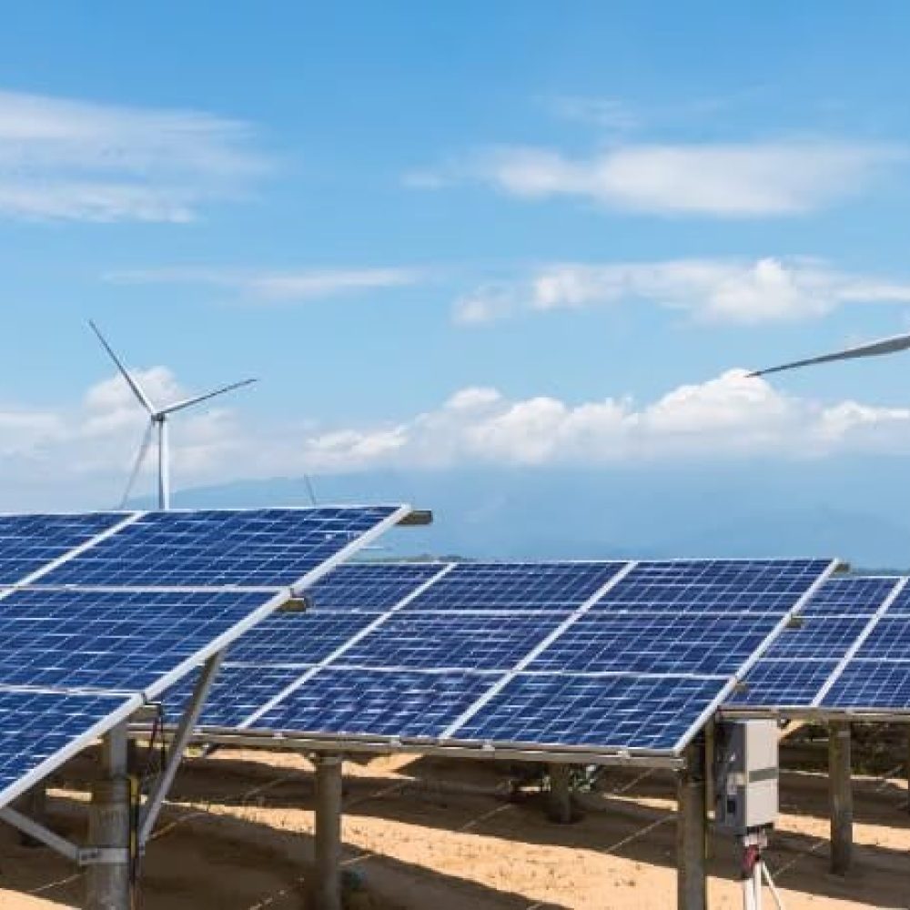 ACWA Power, Masdar und SOCAR arbeiten gemeinsam an 500-MW-Projekten für erneuerbare Energien in Aserbaidschan